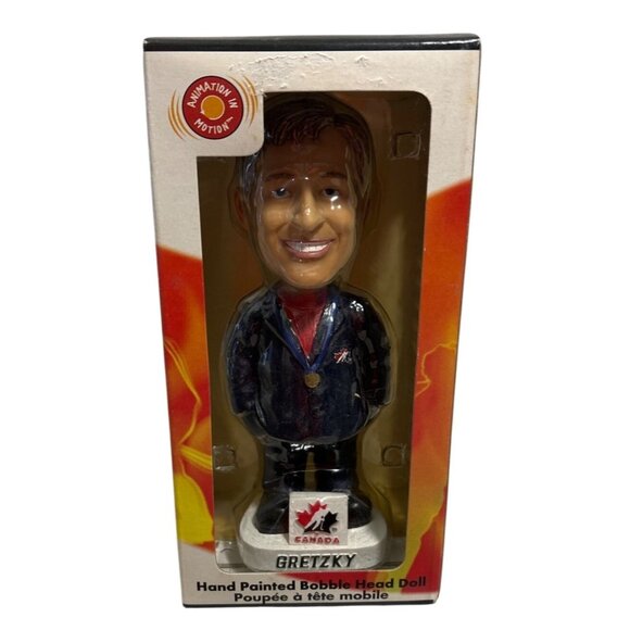 Wayne Gretzky Team Canada 2002 Gold Medal Bobblehead Doll Collectible Hockey Fig - Picture 1 of 8